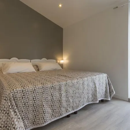 Casa de Férias Renove Pres De La Avec Jardin Clos, Cheminee, Wifi Et Equipements Bebe Inclus. - Fr-1-306-879 *