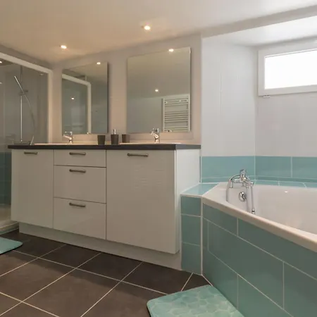Renove Pres De La Avec Jardin Clos, Cheminee, Wifi Et Equipements Bebe Inclus. - Fr-1-306-879 Holiday home Saint-Hilaire-de-Chaleons